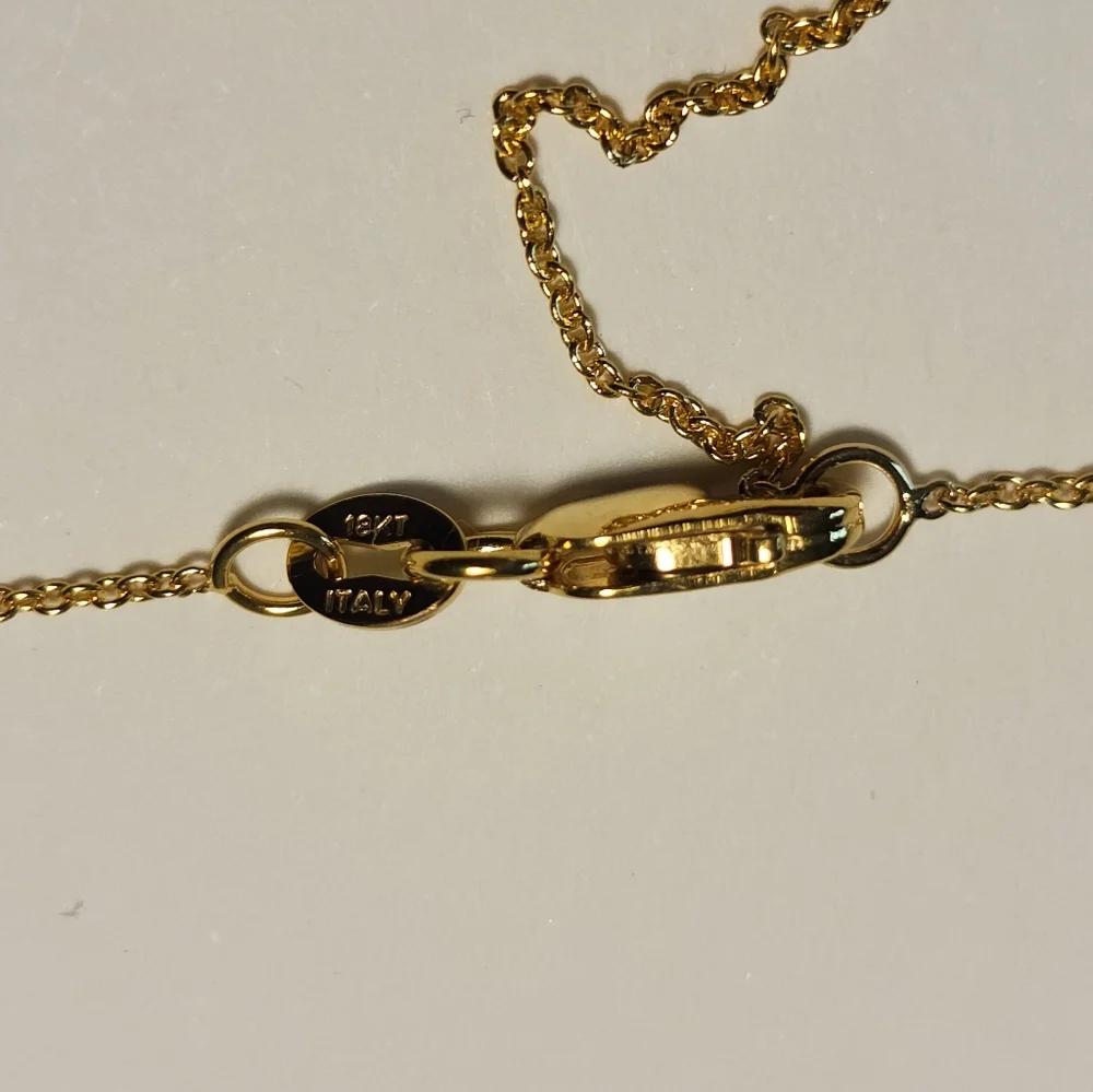 Roberto Coin Siena 18K Gold Small Dot Pave Diamond Pendant Necklace - Picture 5 of 6